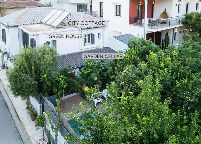 Greenhouse - Kalamata Mediterranean Villas