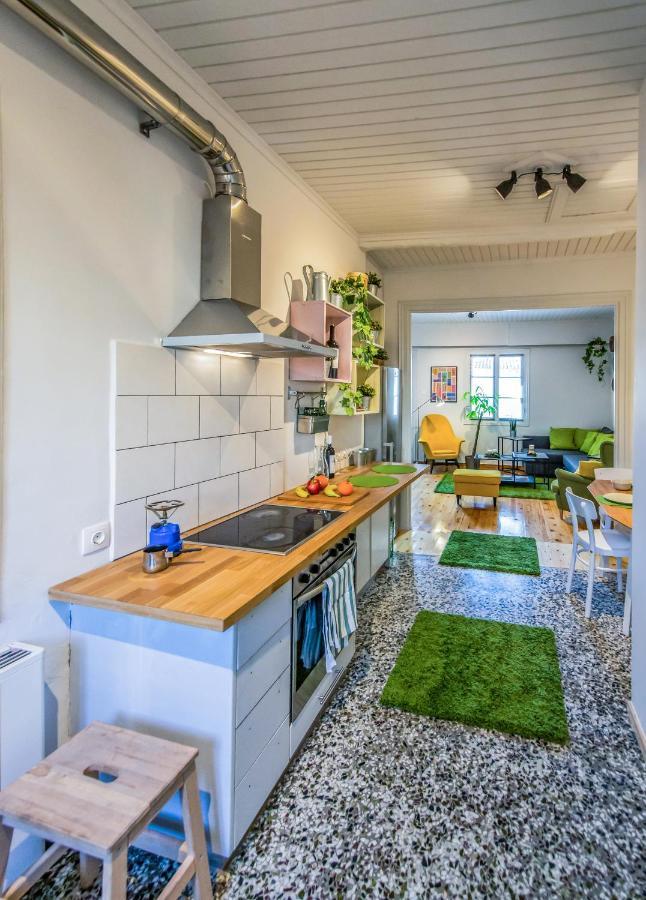 Greenhouse - Mediterranean Villa