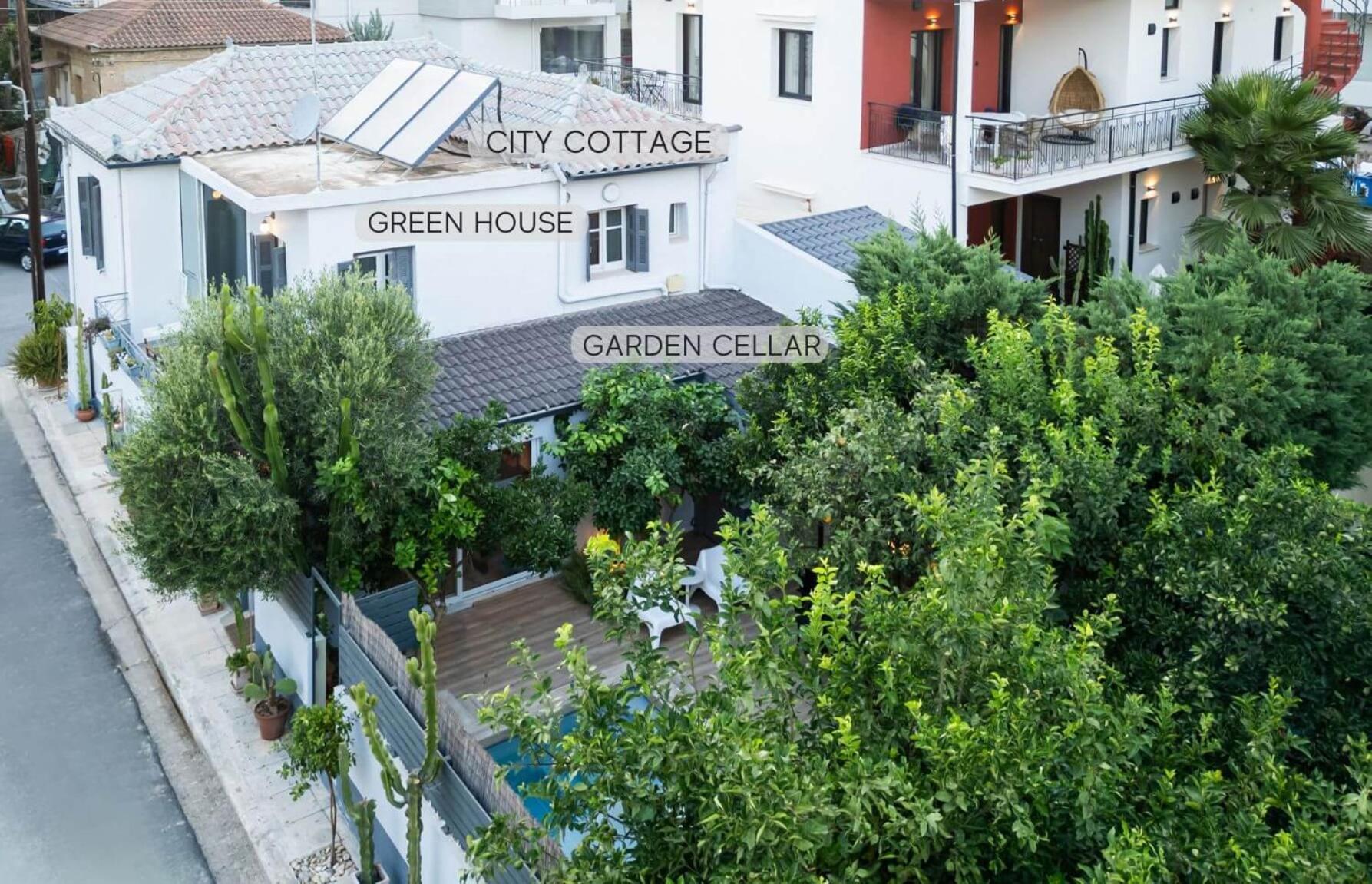 Villa Greenhouse - Mediterranean *